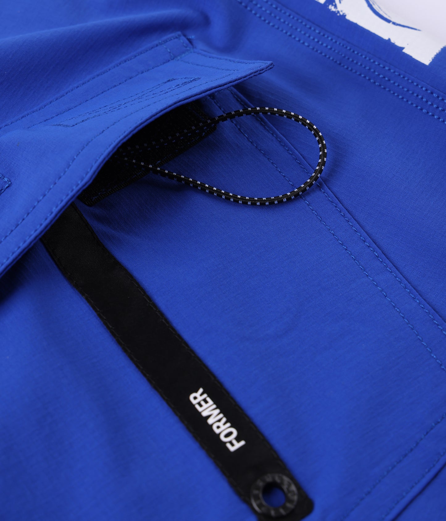 CRUXED 20" TRUNK // BLUE