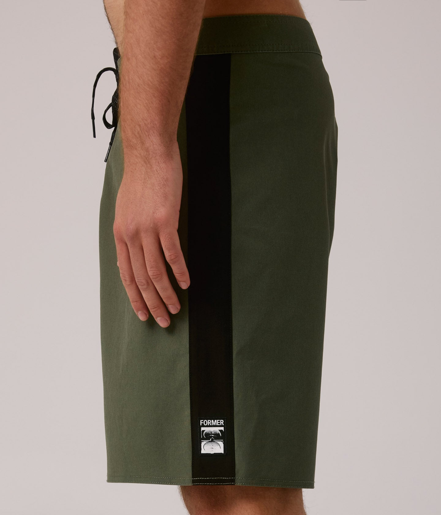 SYSTEM 19' TRUNK // SURPLUS