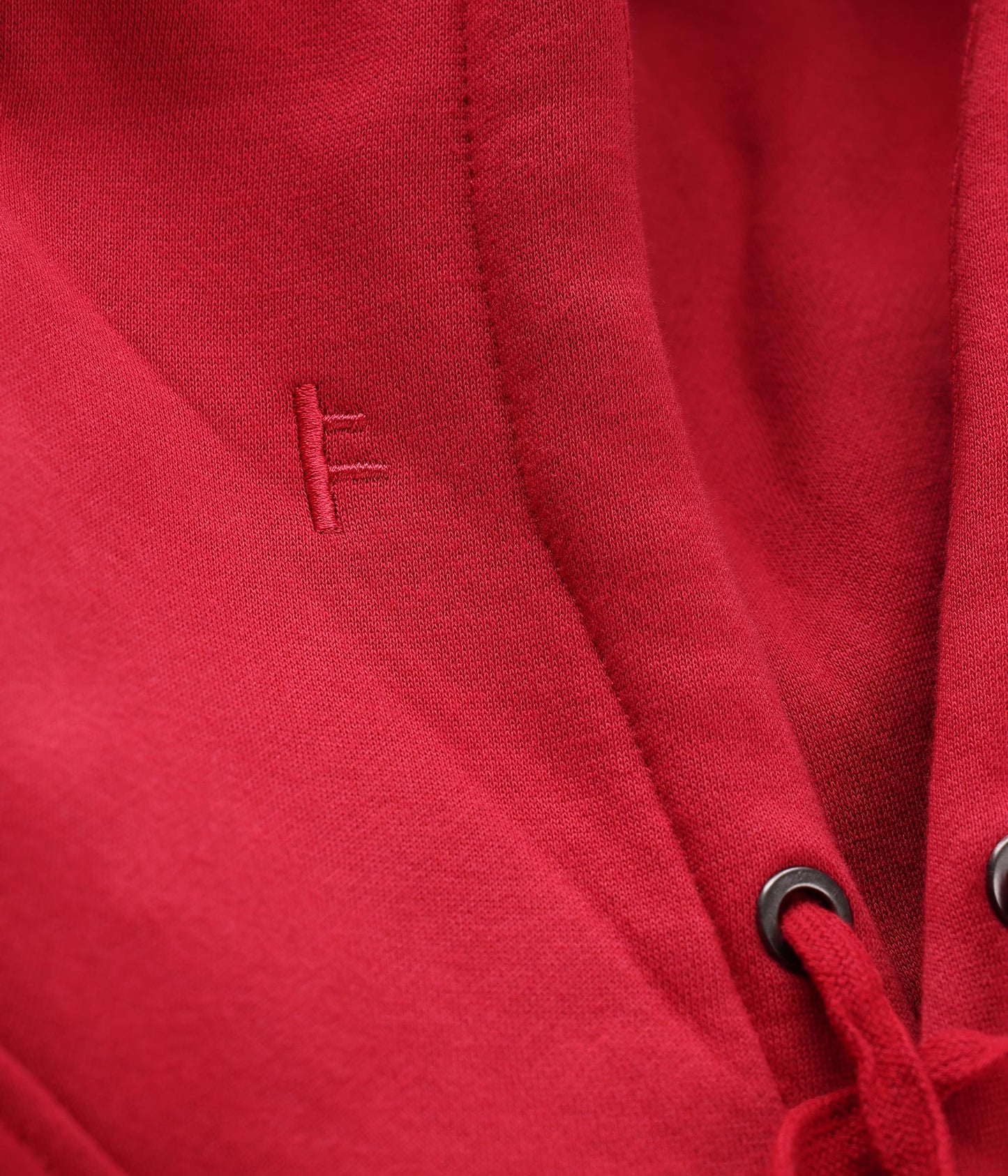 LEGACY EMBROID HOOD // CHERRY