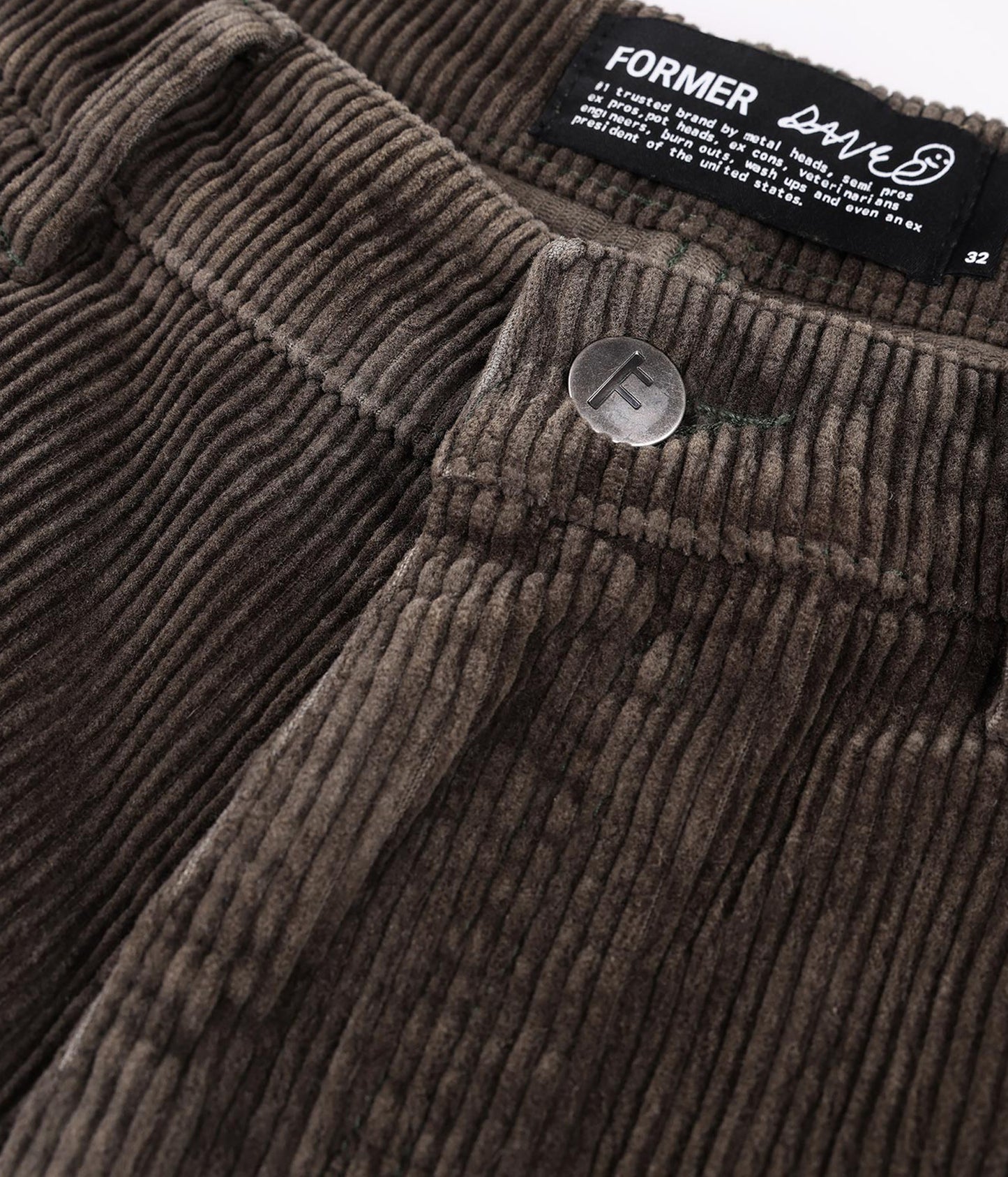 REYNOLDS 21" CORD WALKSHORT // PINE