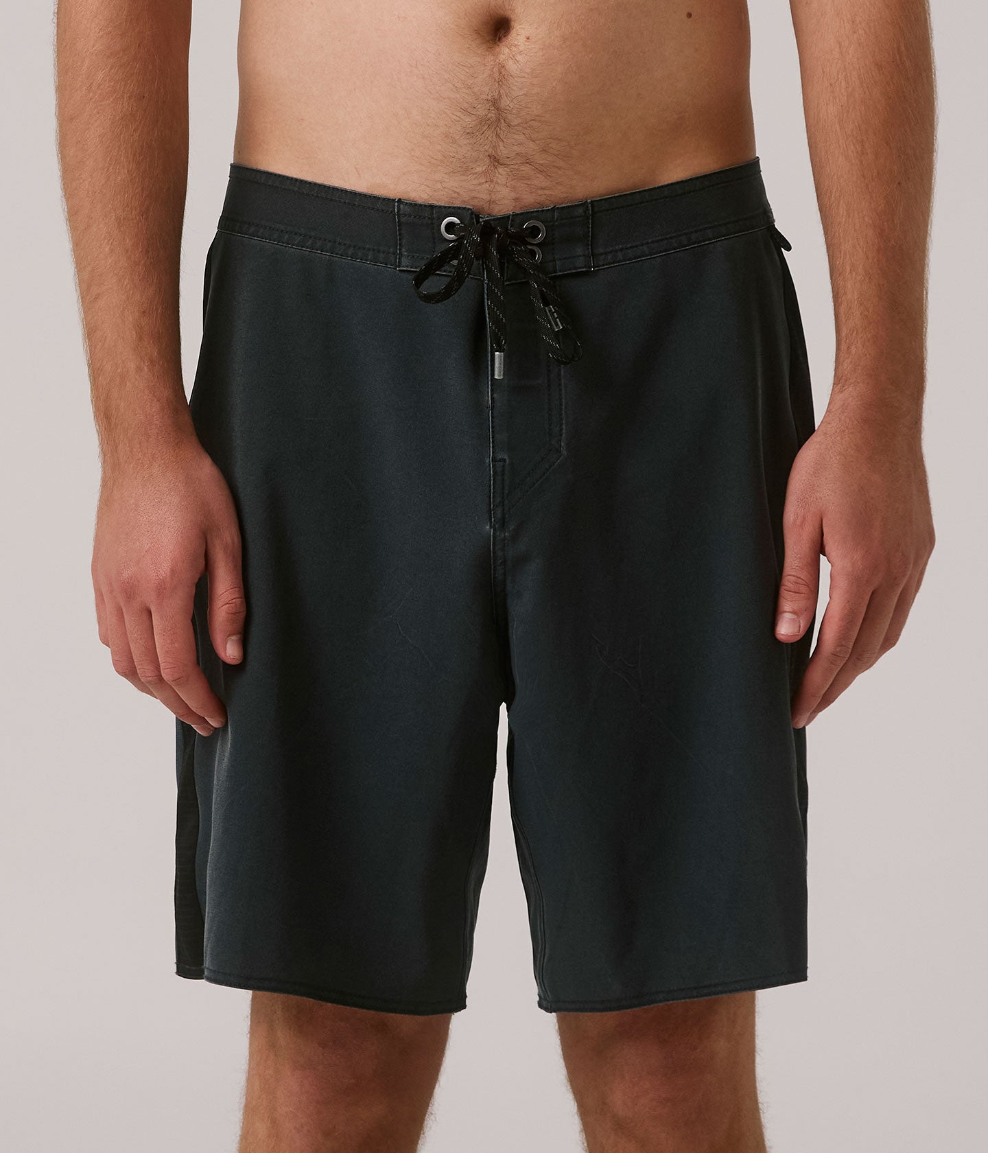 SYSTEM 19' TRUNK // BLACK