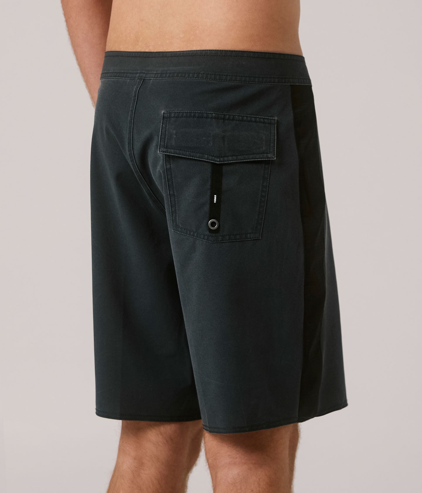 SYSTEM 19' TRUNK // BLACK