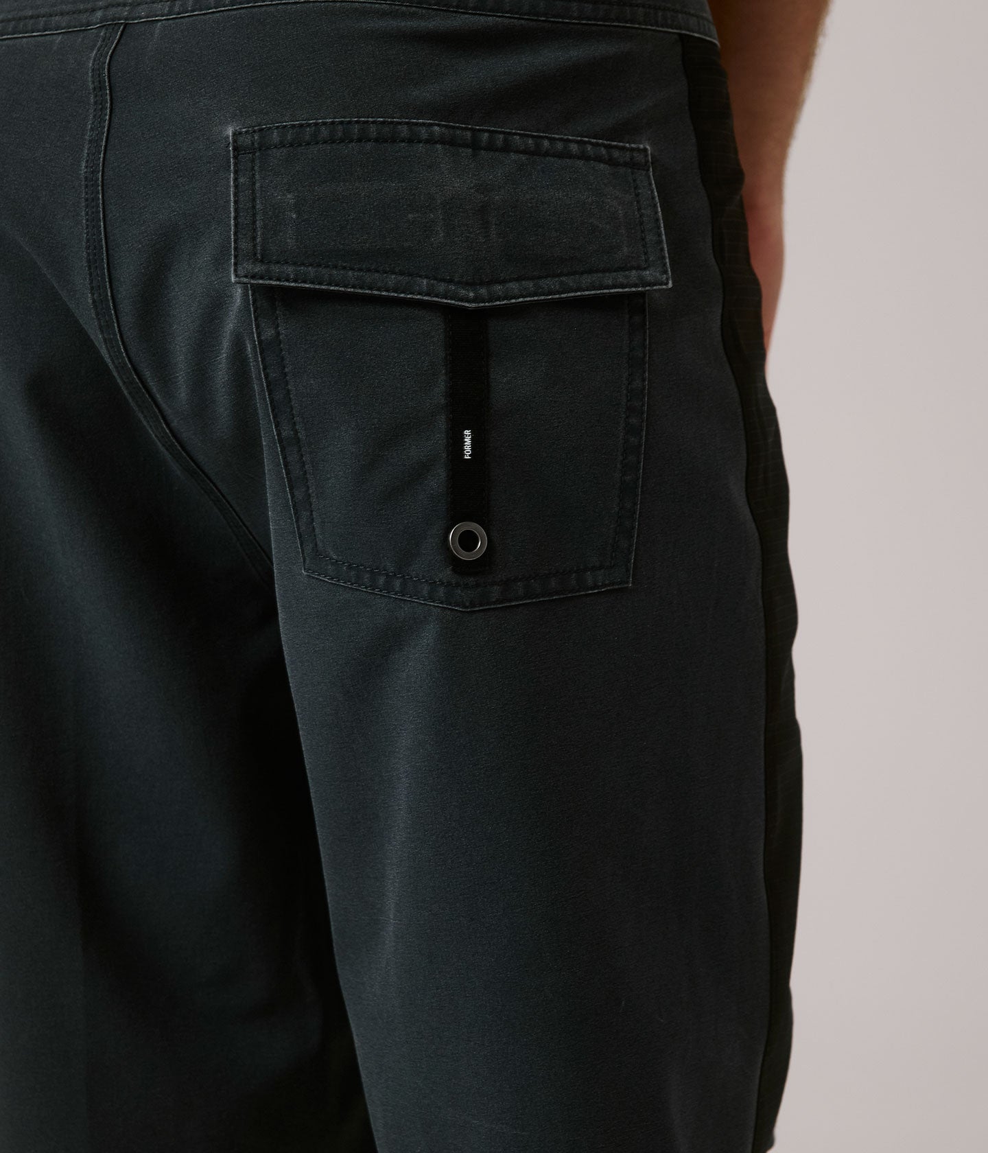 SYSTEM 19' TRUNK // BLACK