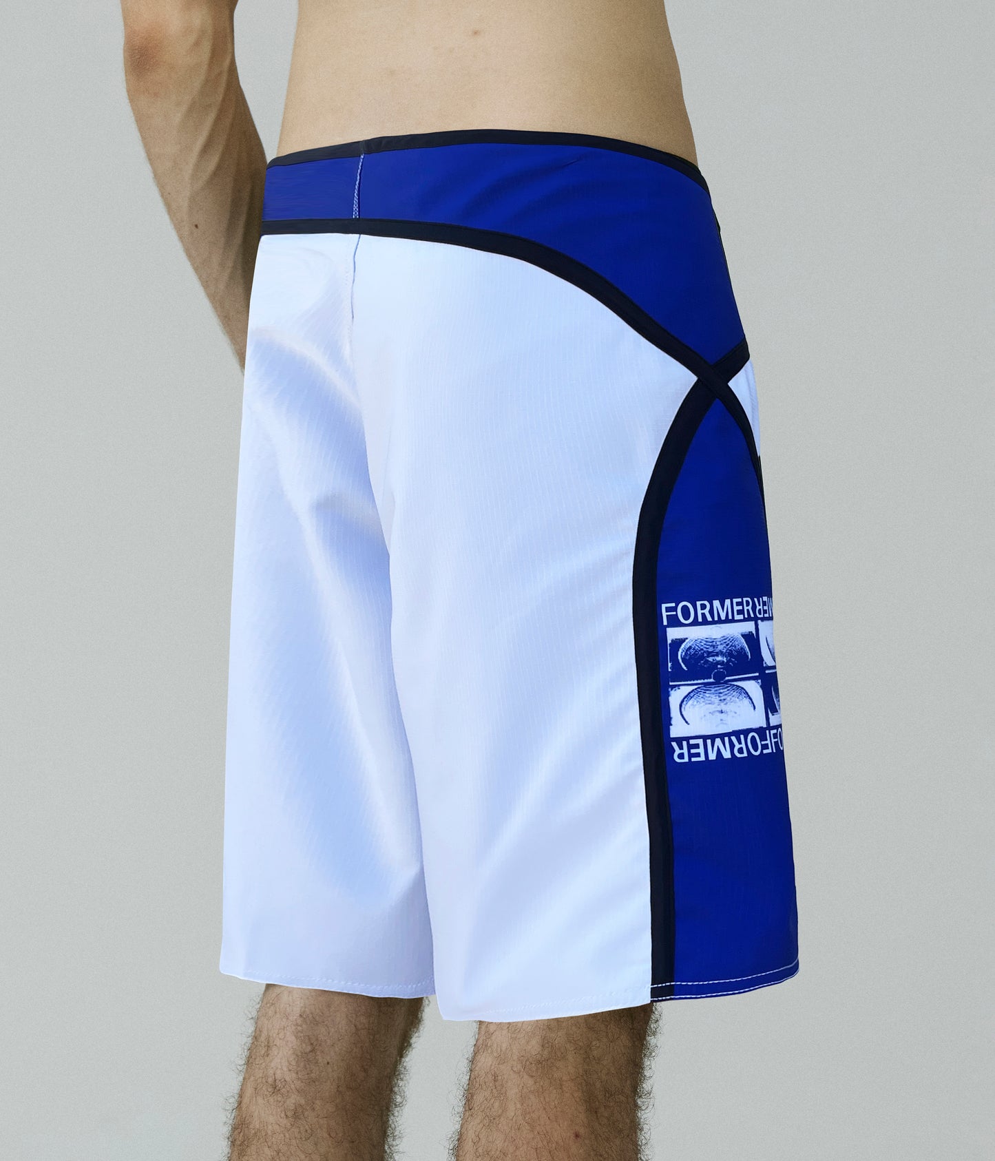 CHUN TRUNK 21' // WHITE BLUE