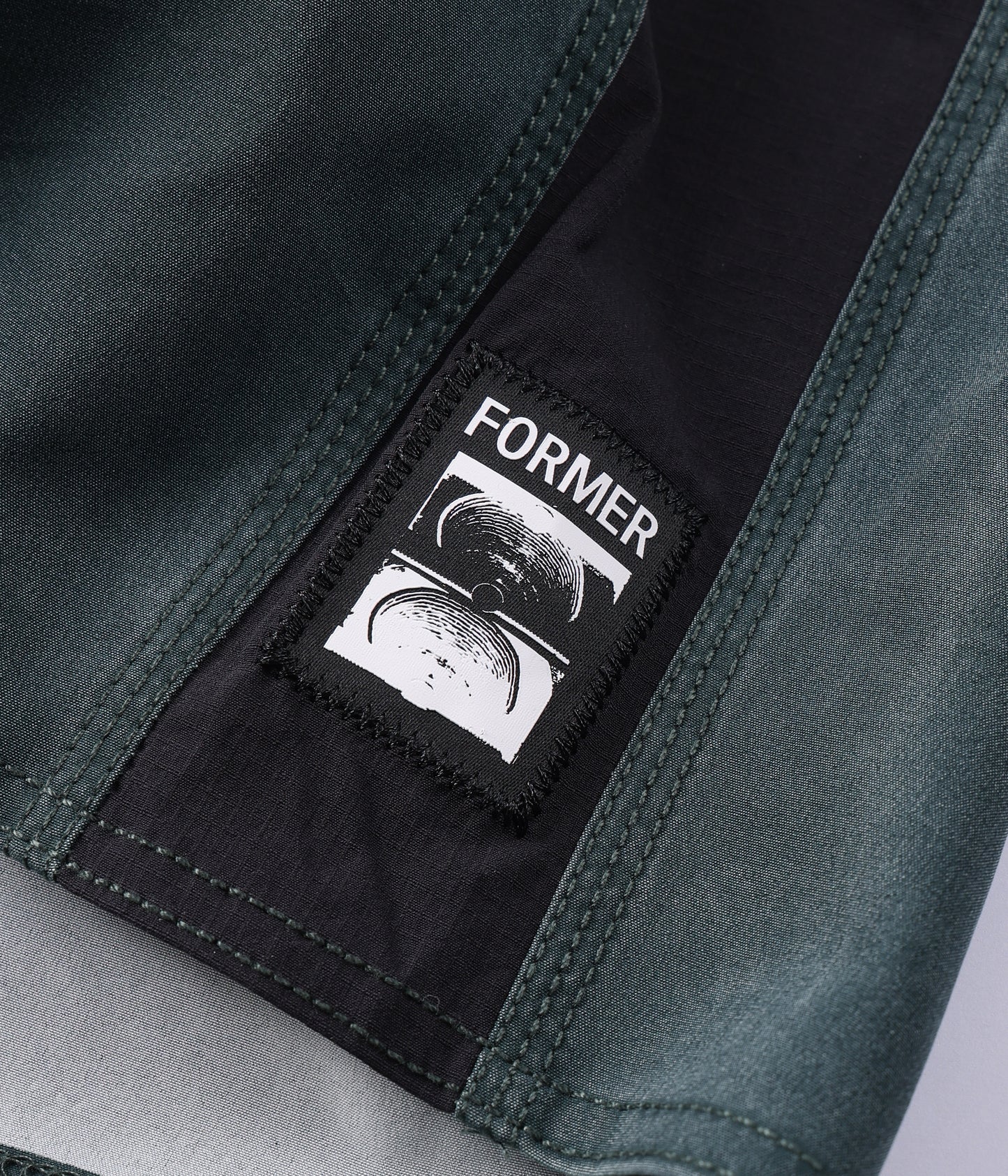 SYSTEM 19" TRUNK // PETROL