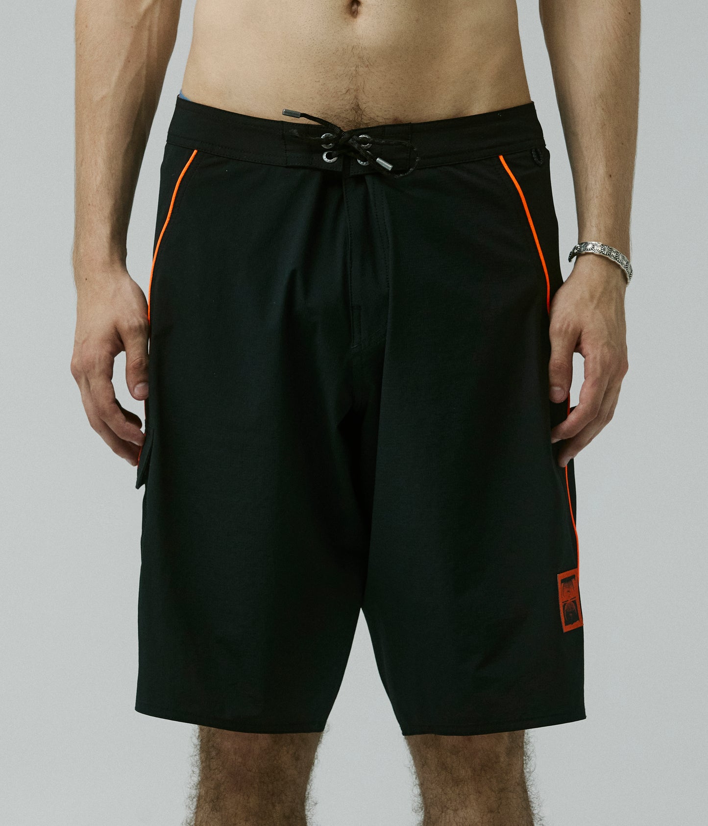 REYNOLDS 20" TRUNK // BLACK