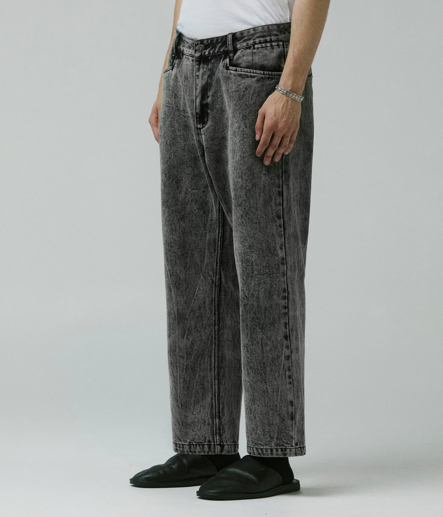 AG ACID DENIM PANT // BLACK