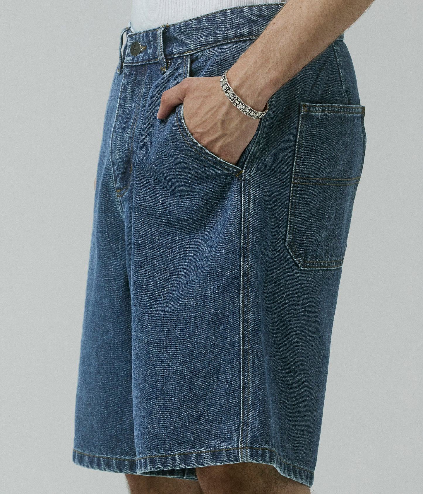 REYNOLDS FLATLINE DENIM SHORT // DARK BLUE