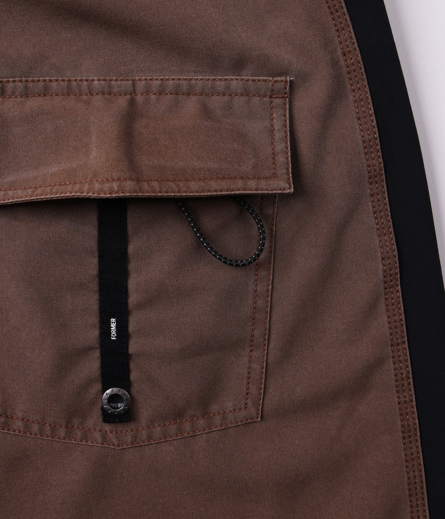 SYSTEM 19" TRUNK // CHOC