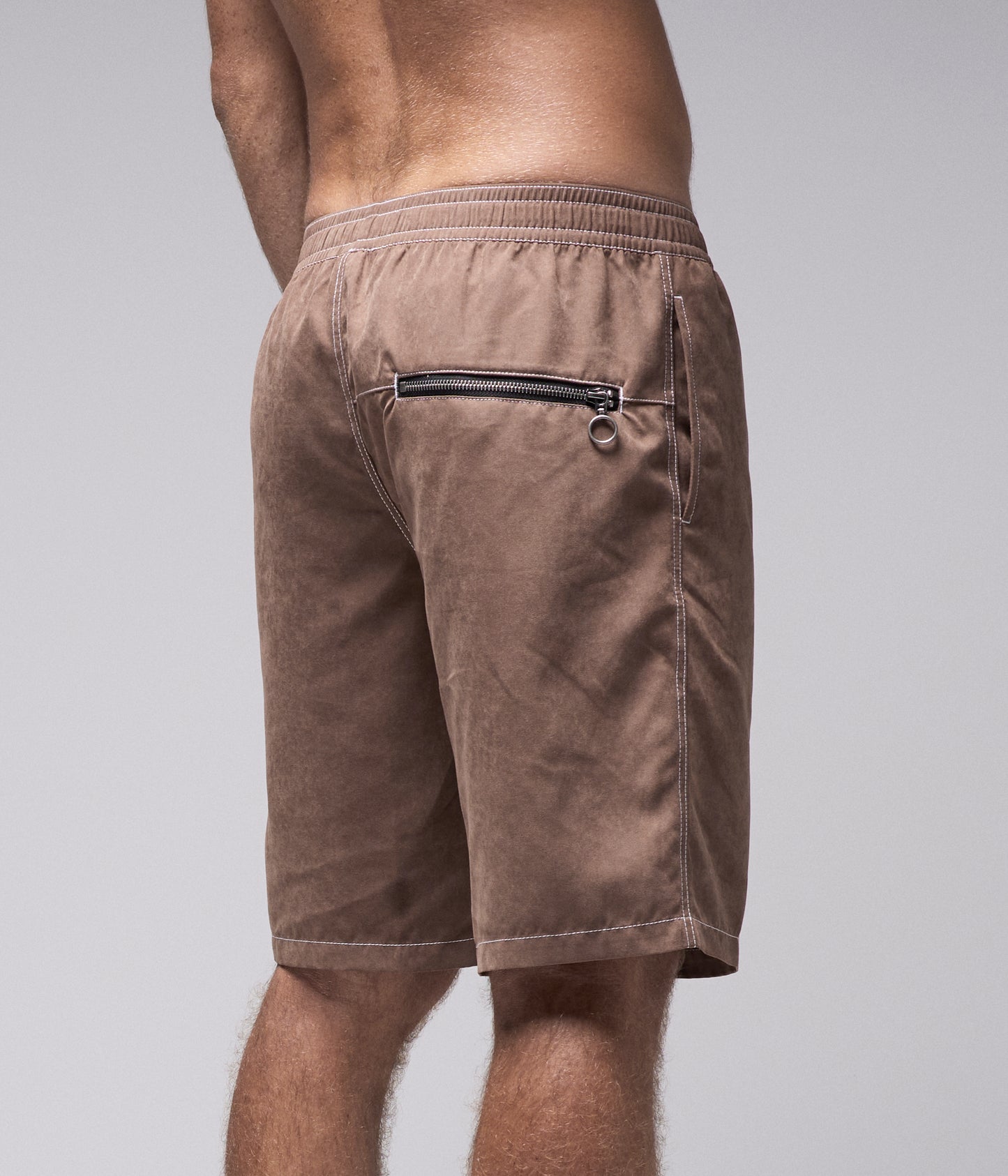 SWANS CARGO 21" SWIM TRUNK // CHOC