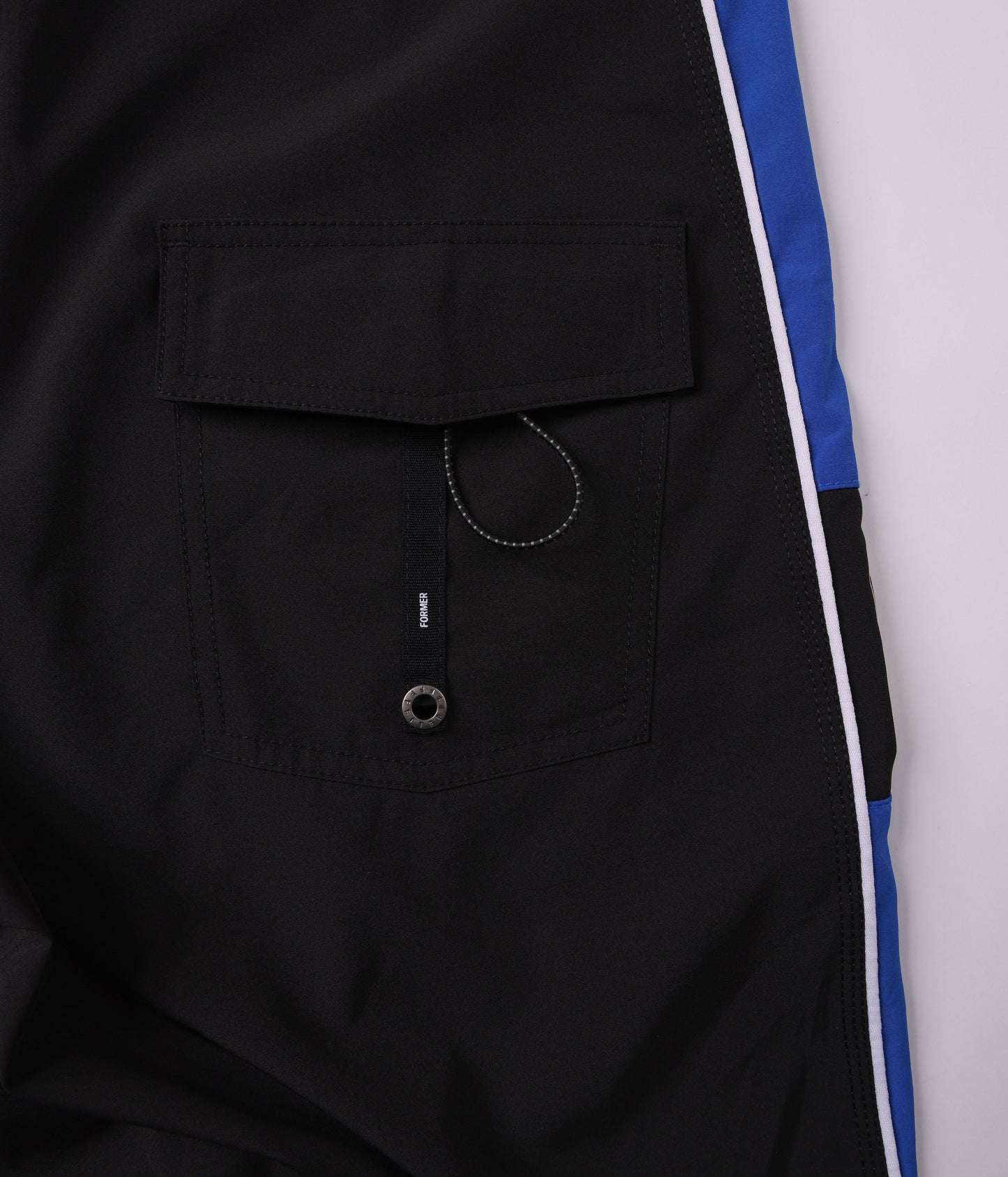 SYSTEM 20" TRUNK // ECLIPSE BLACK