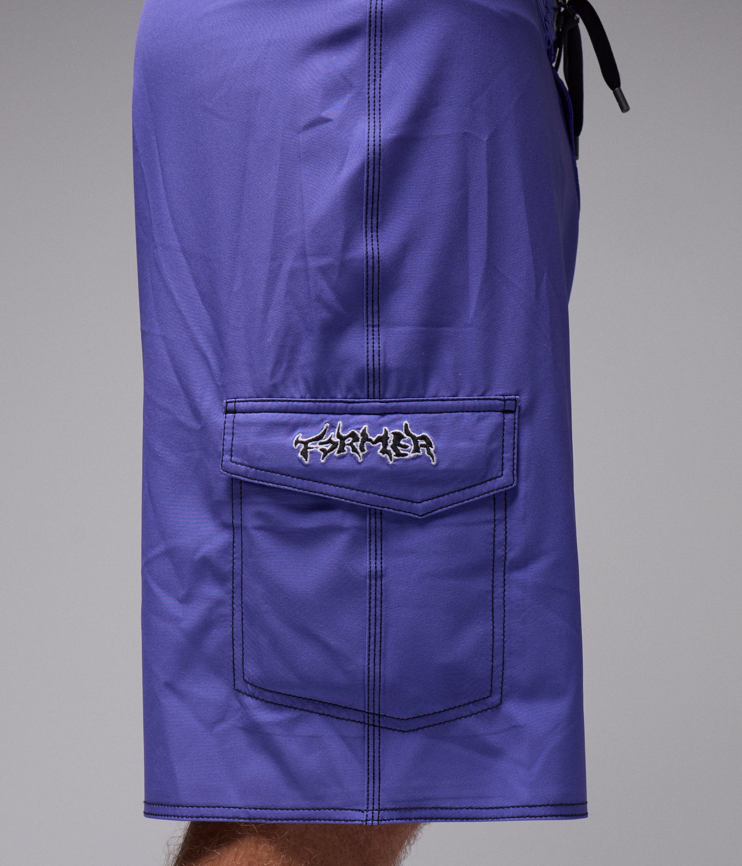 CRUX CARGO 20" TRUNK // VIOLET