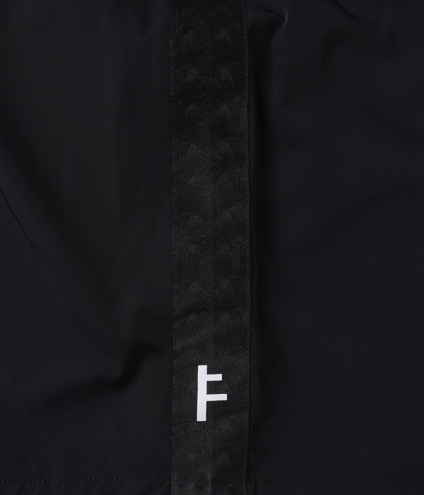 MILITANT 20" TRUNK // BLACK