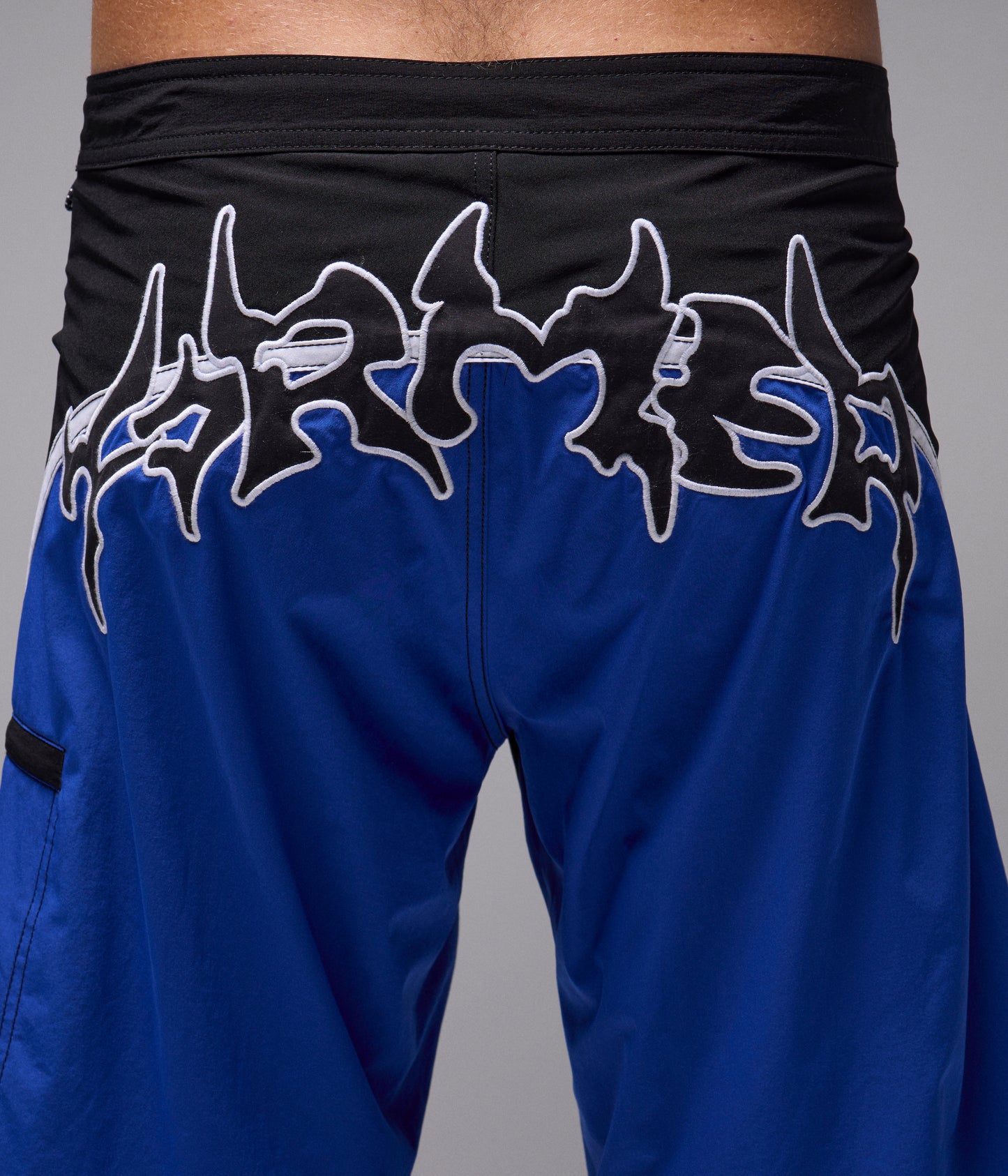 PROSCRIPTION 21" TRUNK // BLACK