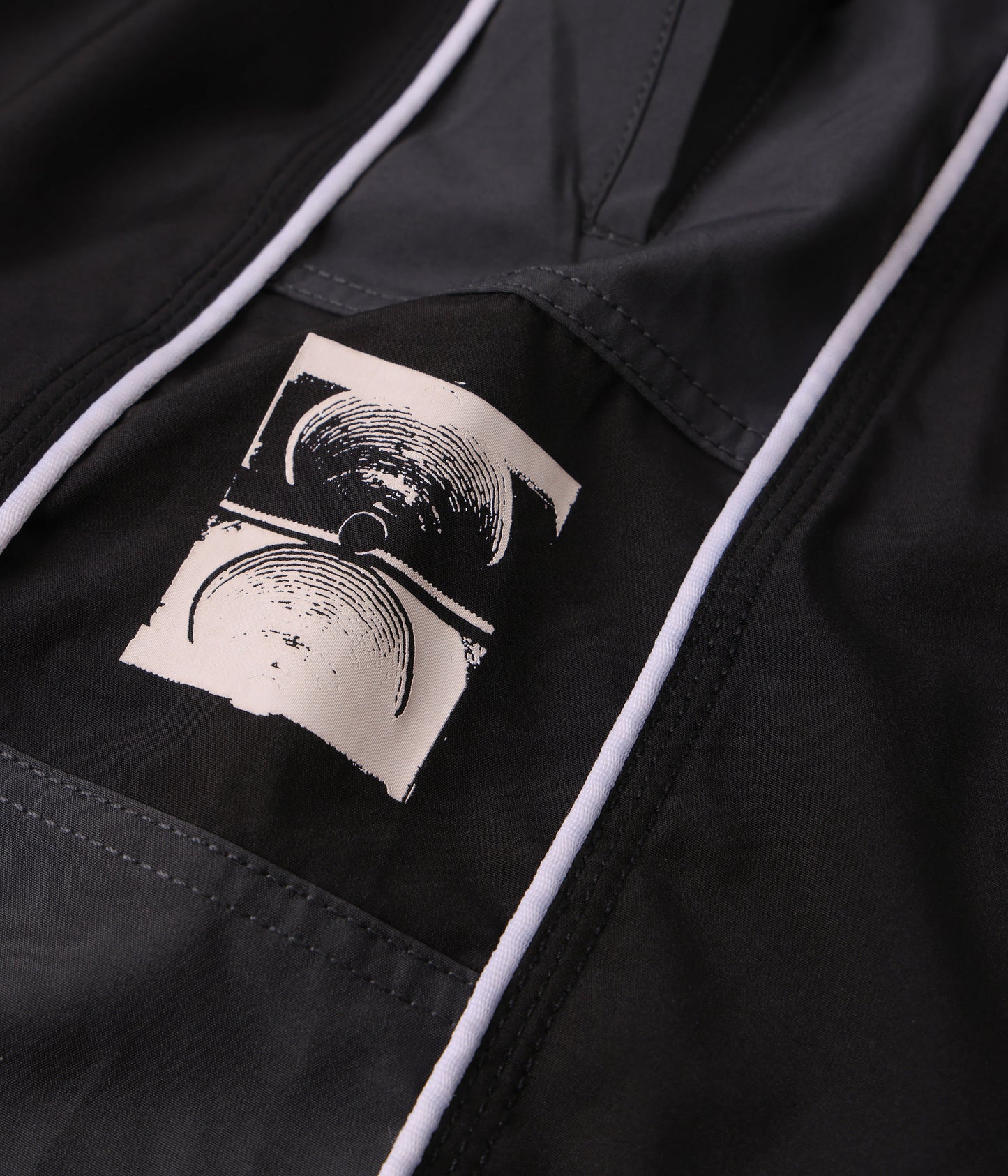 SYSTEM 20" SWIM TRUNK // ECLIPSE BLACK