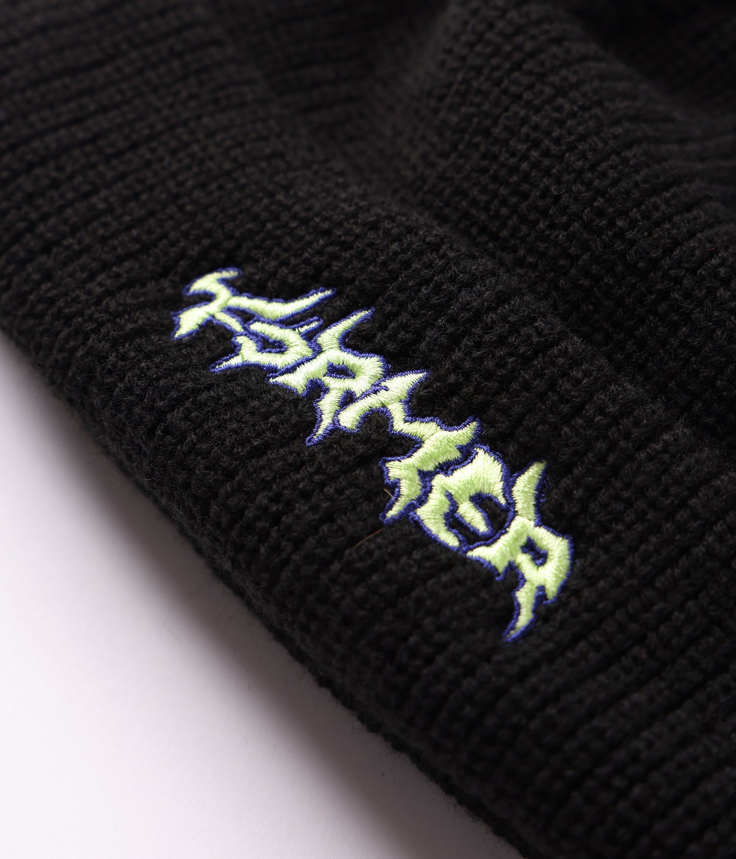 PROSCRIPTION BEANIE // BLACK