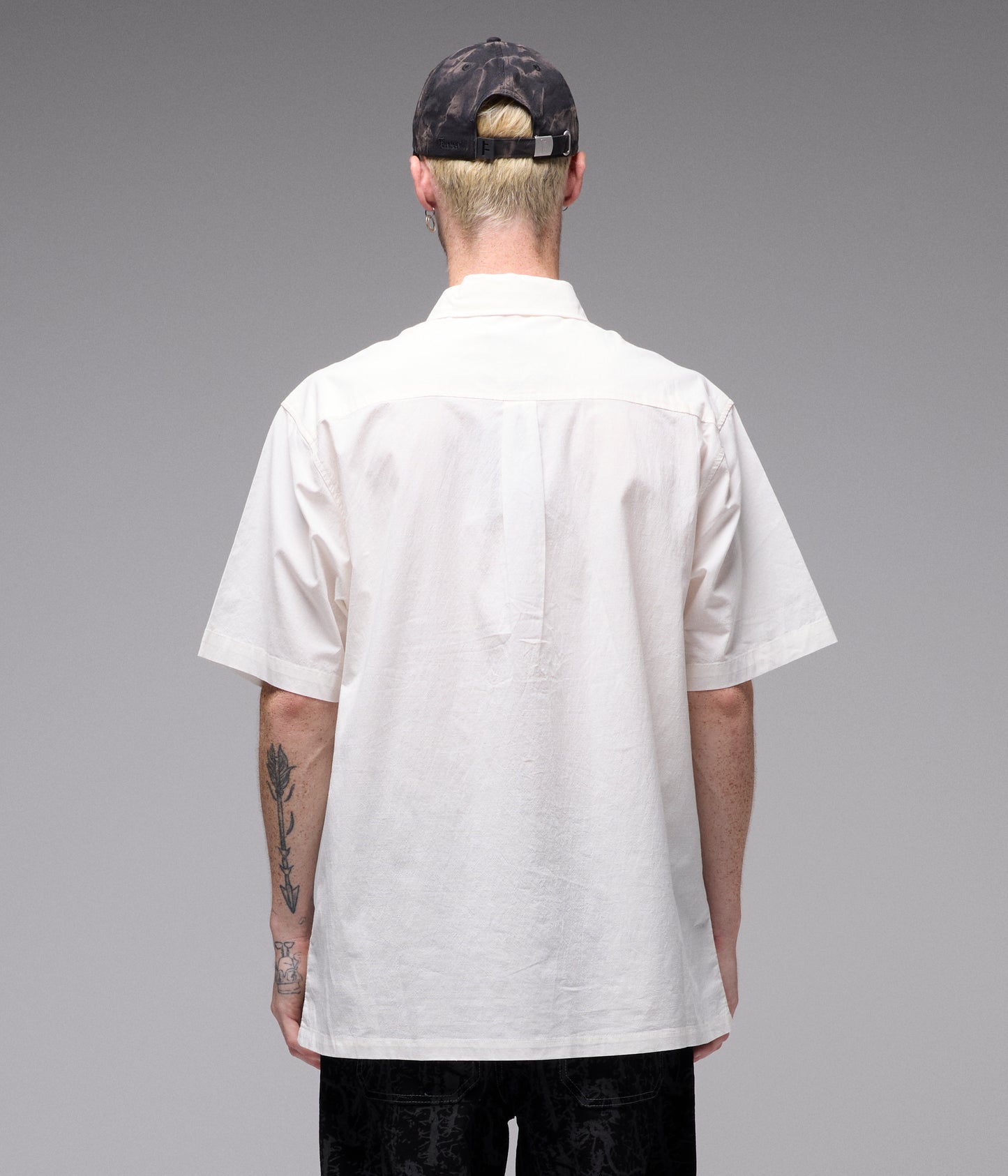 LEGACY SS SHIRT // BONE