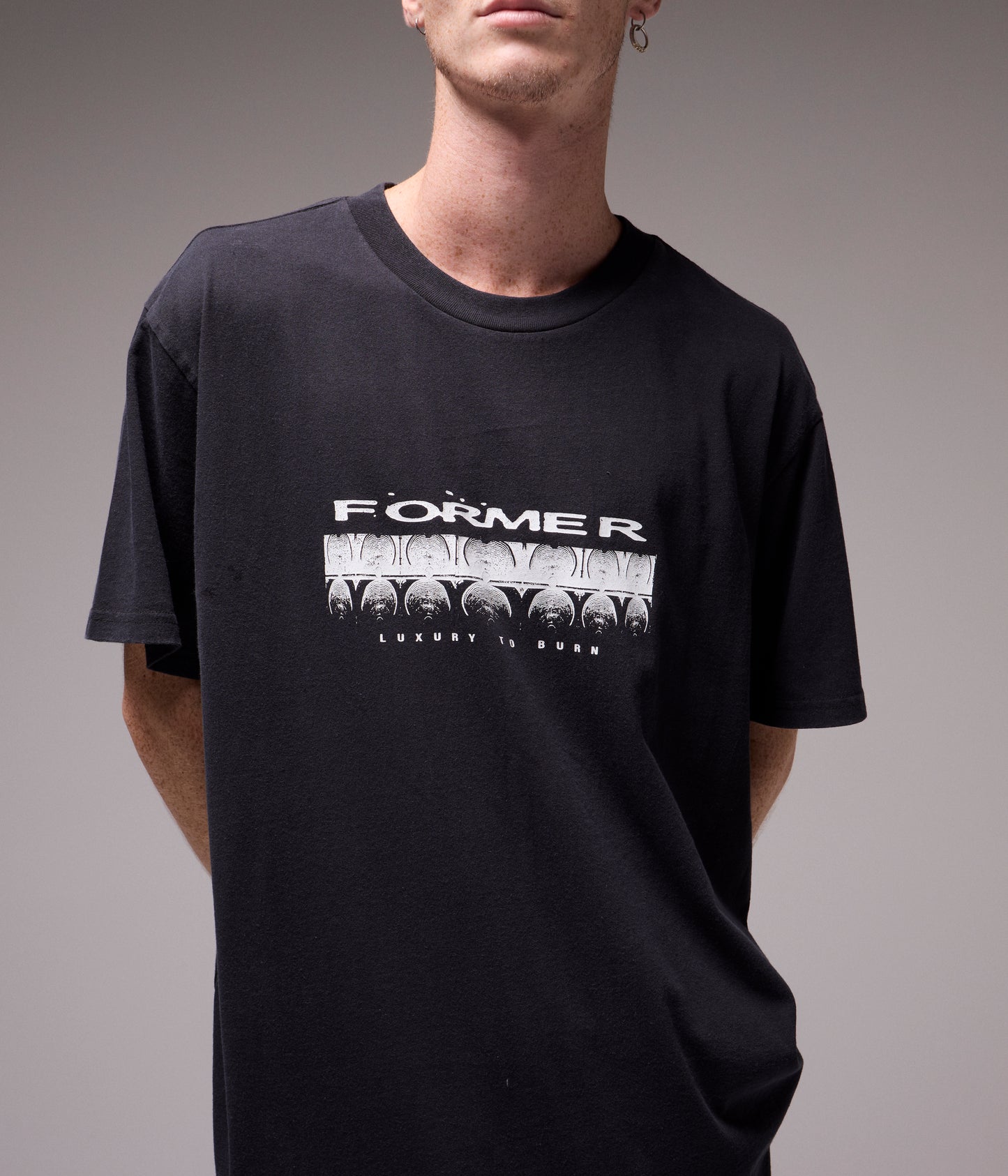 QUAVER T-SHIRT // WASHED BLACK