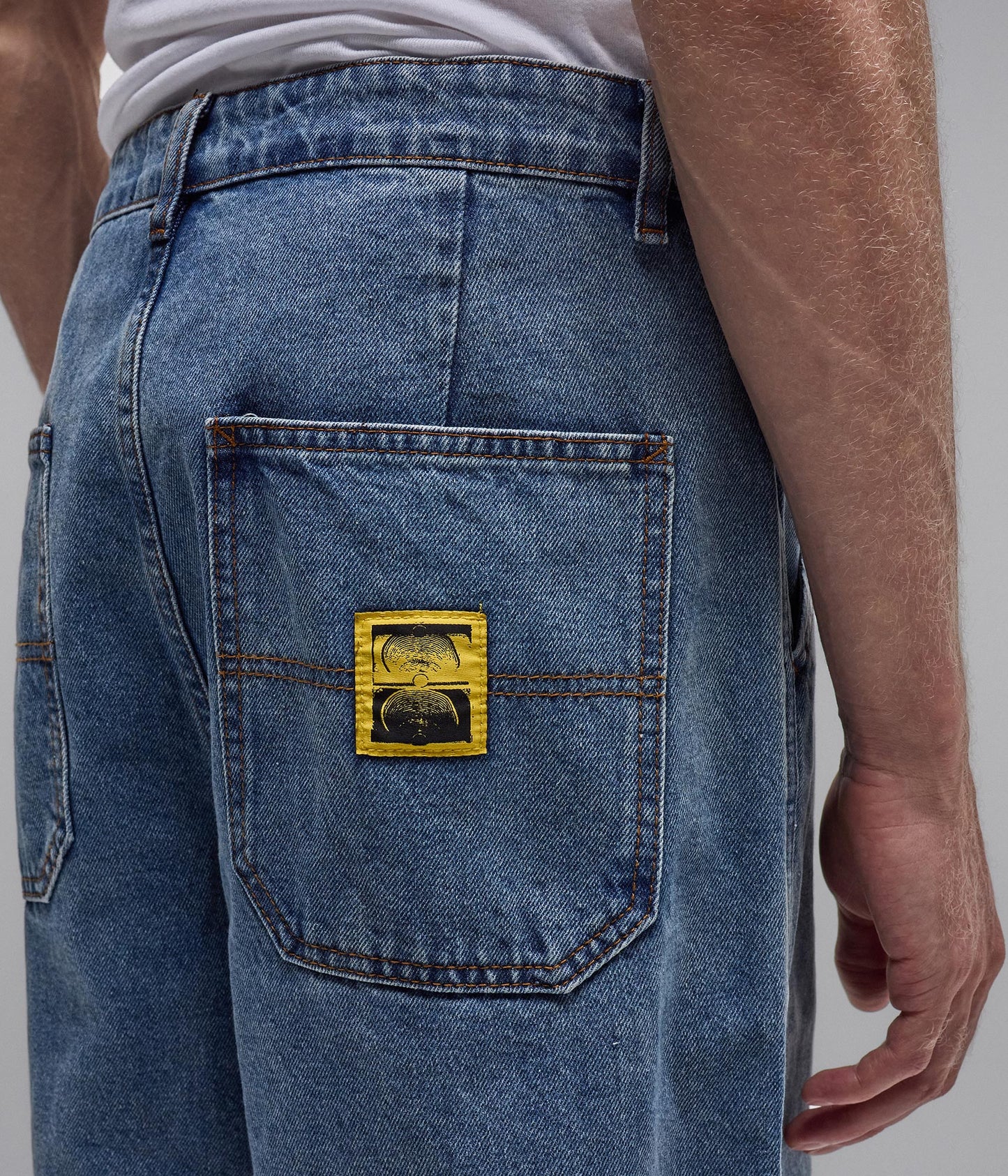 REYNOLDS DENIM PANT // MID BLUE