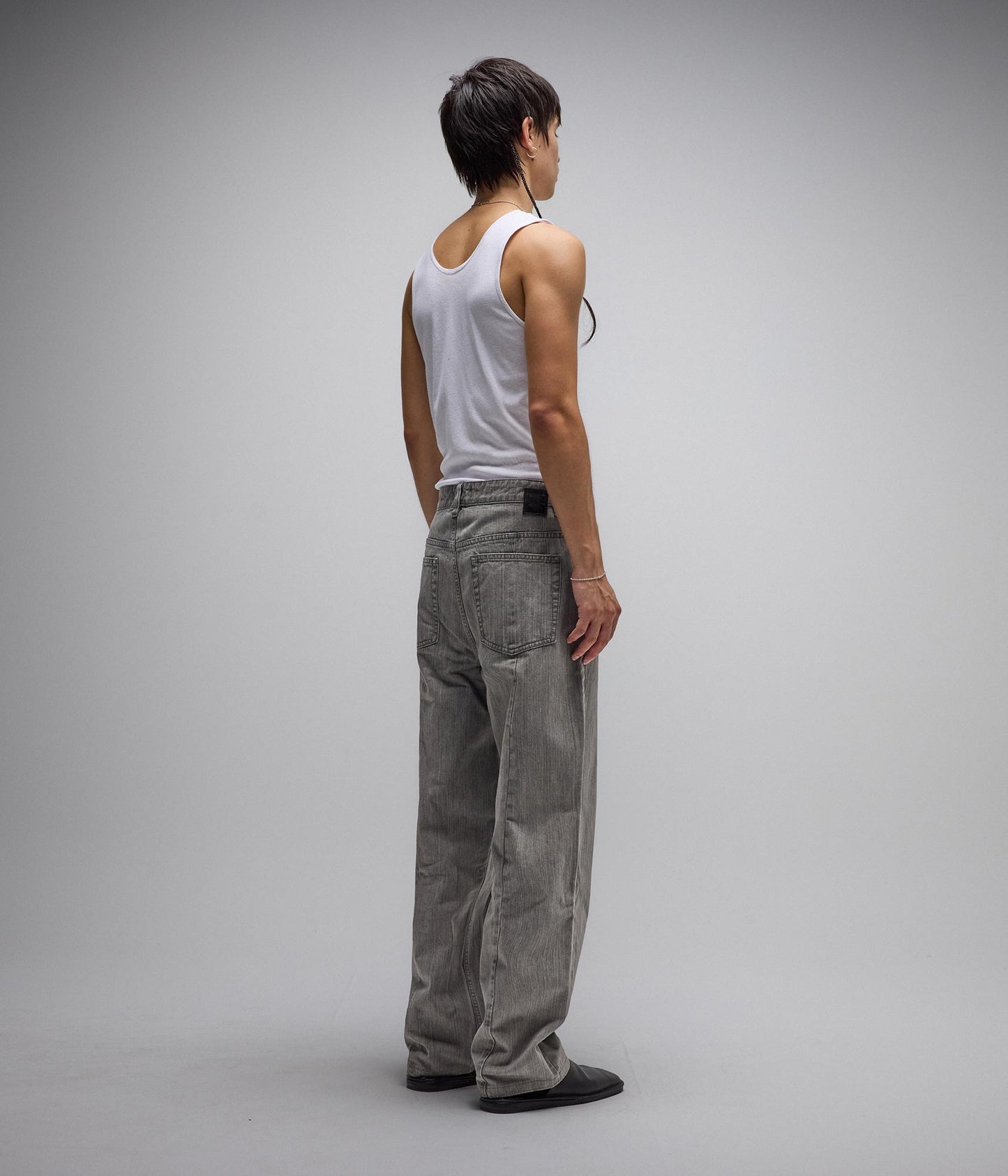 DISTEND SEAM JEAN // WASHED GREY