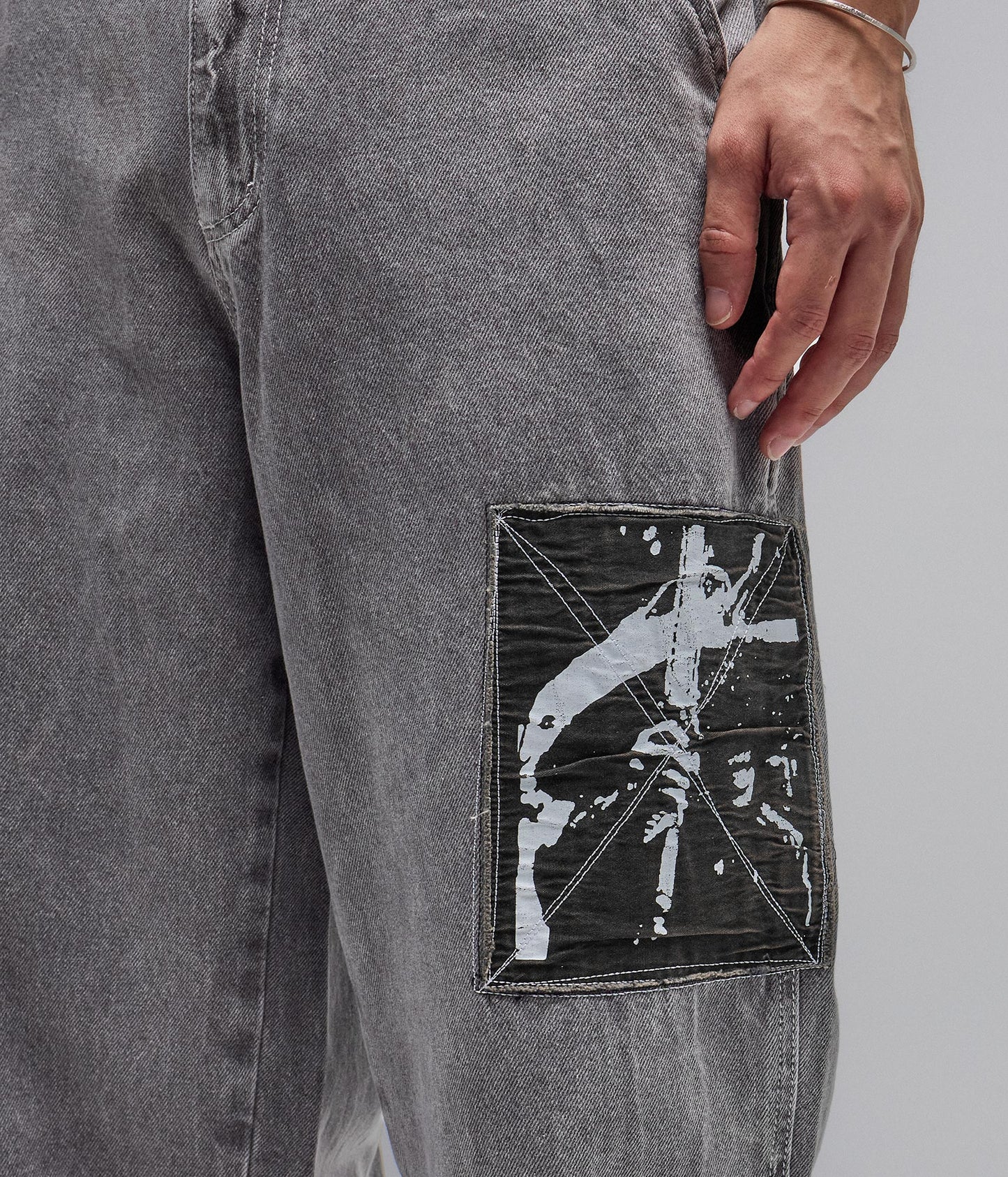 DISTEND DENIM PANT // SACRIFICE WASHED GREY