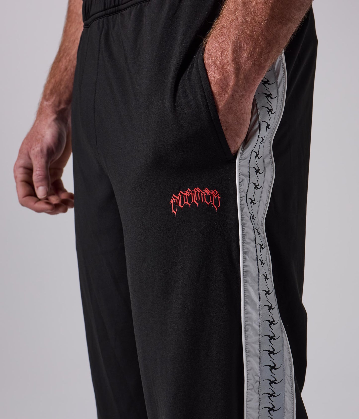 DION TRACK PANT // BLACK