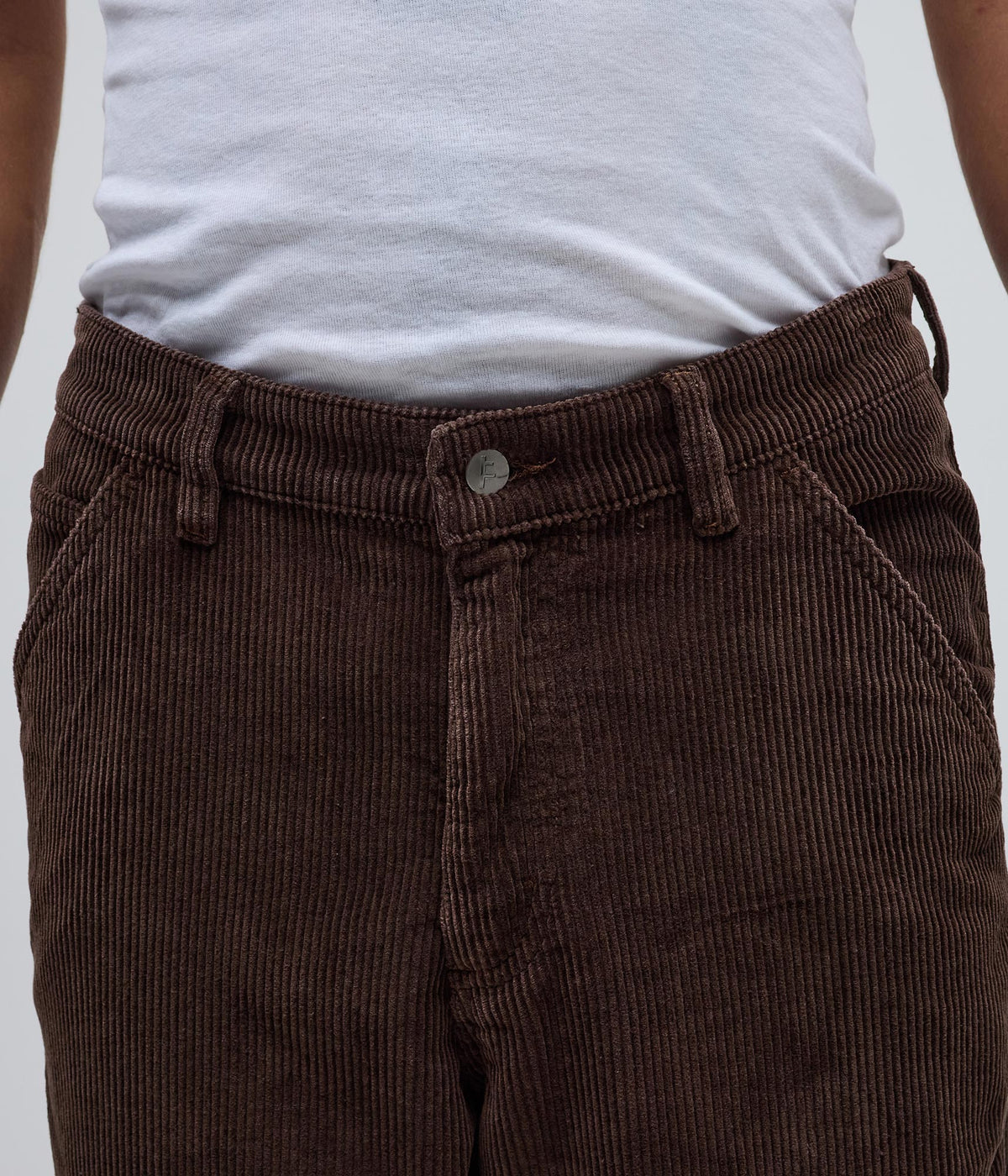FORMER Reynolds Cord Pant in BARK
