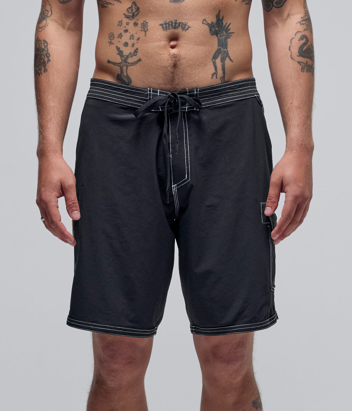 REYNOLDS 19" TRUNK // BLACK