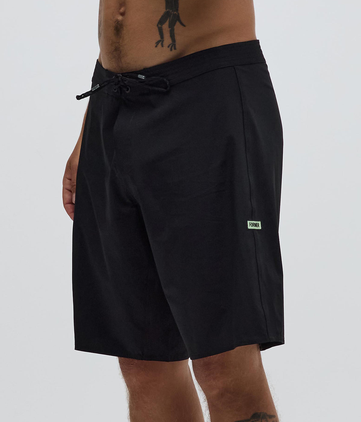FORMER / CRUX 20" TRUNK // BLACK/LIME