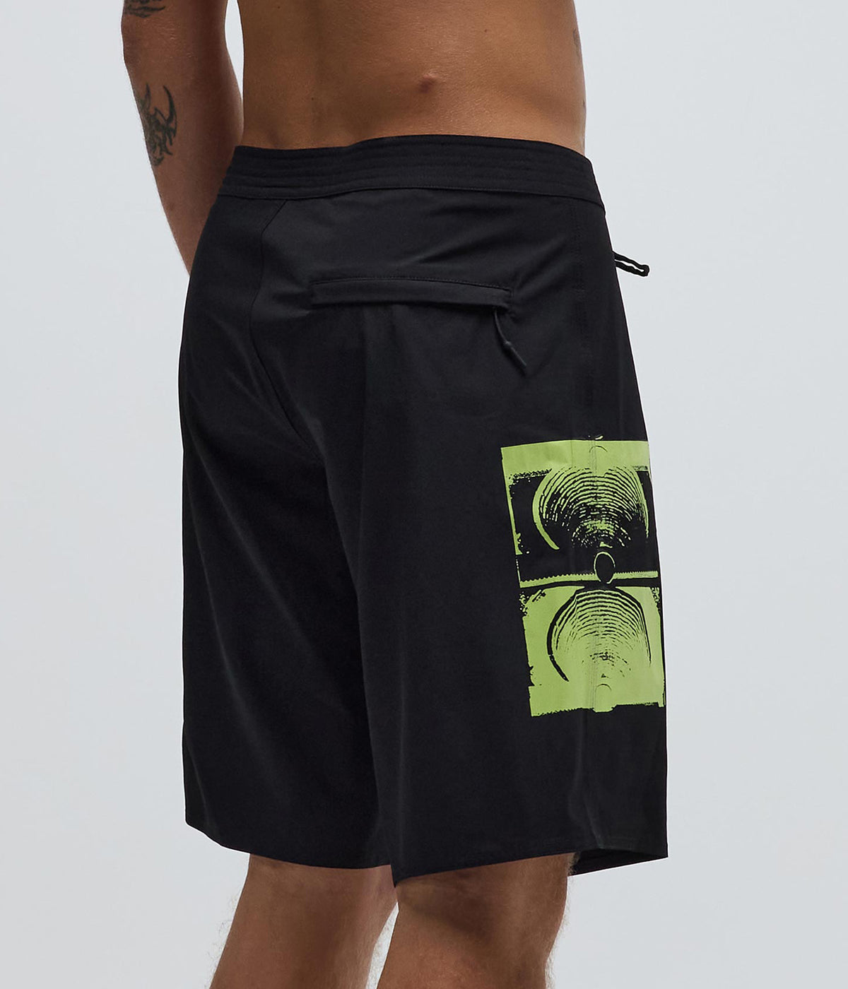 FORMER / CRUX 20" TRUNK // BLACK/LIME