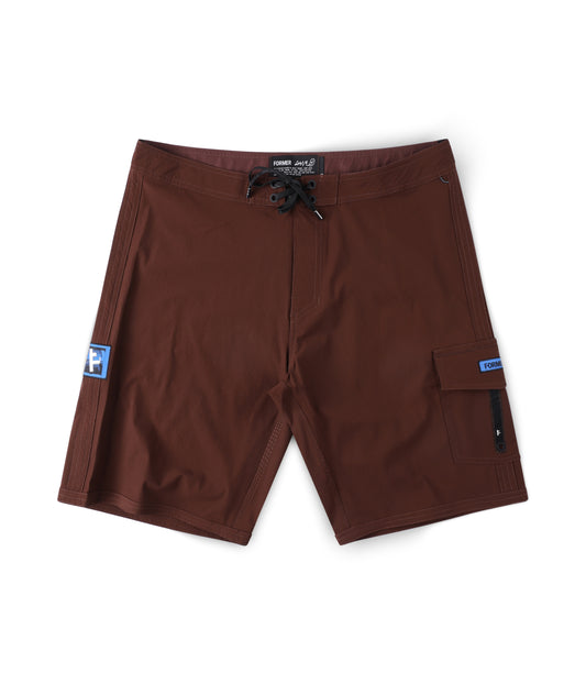 REYNOLDS 19" TRUNK // BROWN