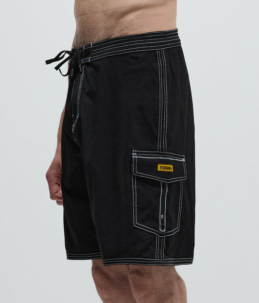 REYNOLDS 19" TRUNK // BLACK