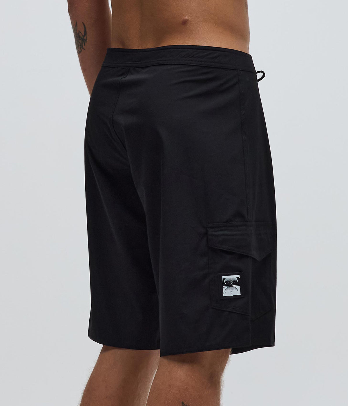 FORMER / ILLUSION 21" TRUNK // BLACK