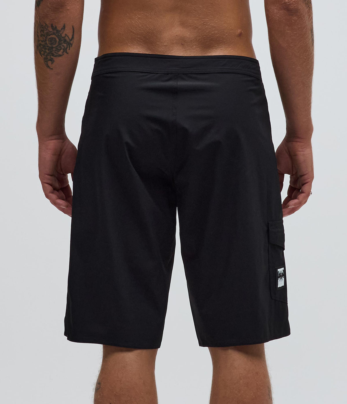 FORMER / ILLUSION 21" TRUNK // BLACK