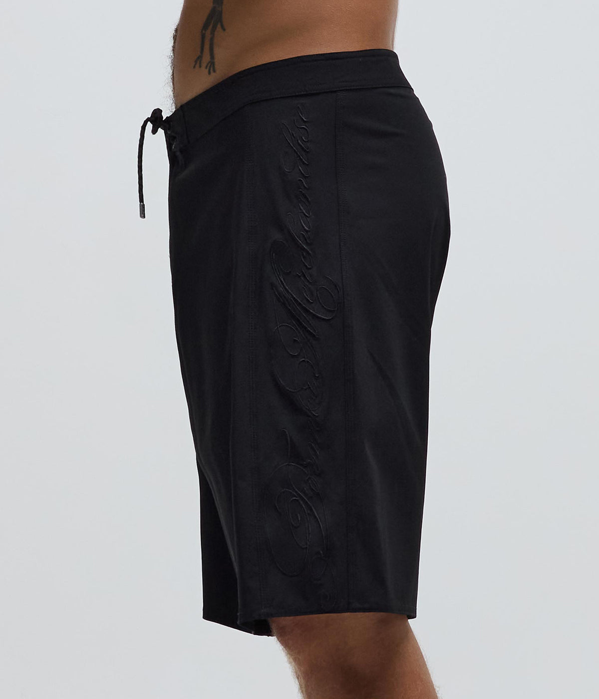FORMER / ILLUSION 21" TRUNK // BLACK