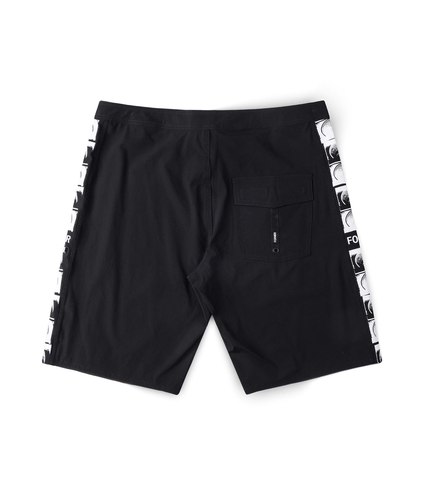 TEAM CRUX 20" TRUNK // BLACK