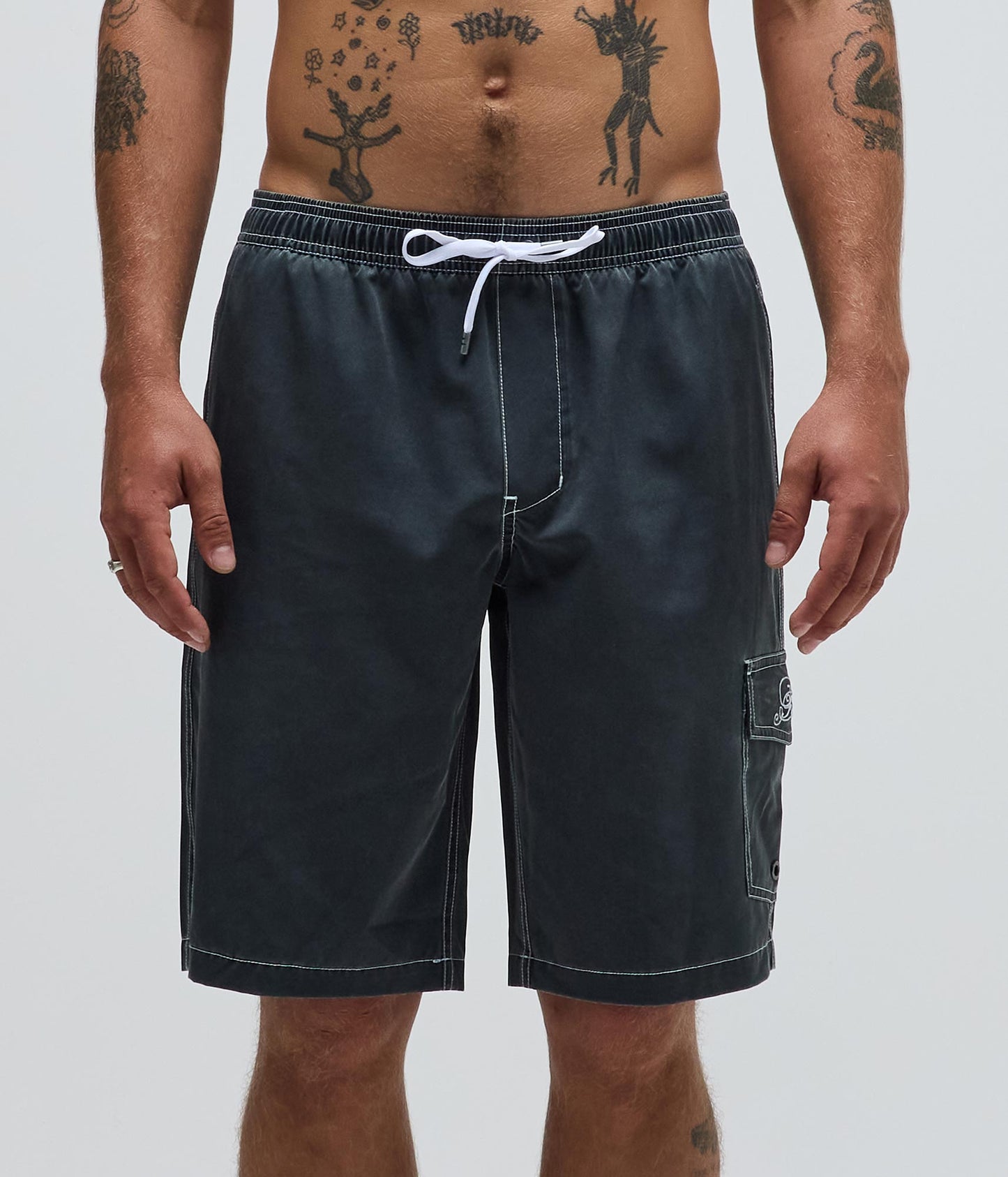 SWANS CARGO 21" SWIM TRUNK // WASHED BLACK