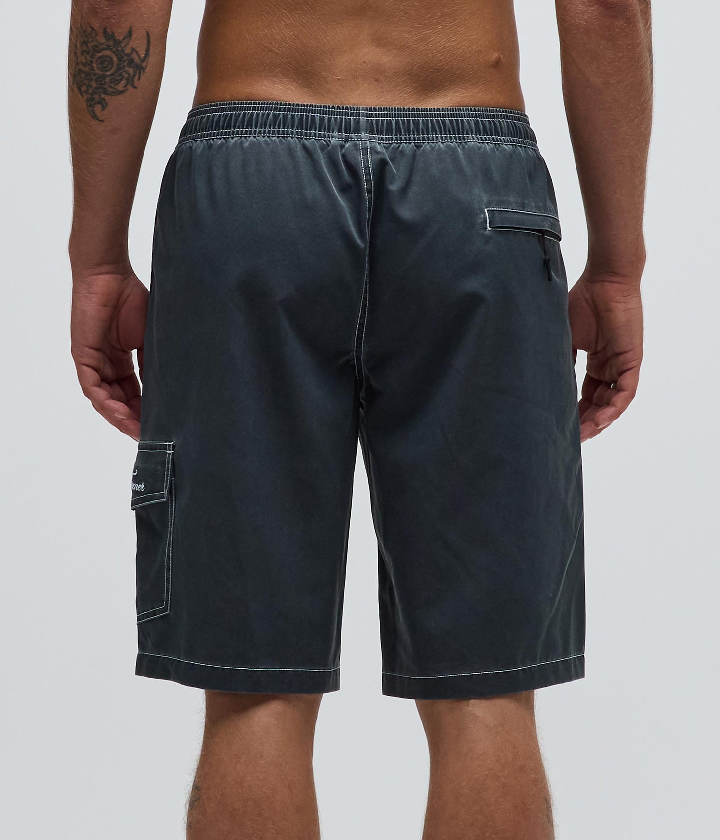 SWANS CARGO 21" SWIM TRUNK // WASHED BLACK