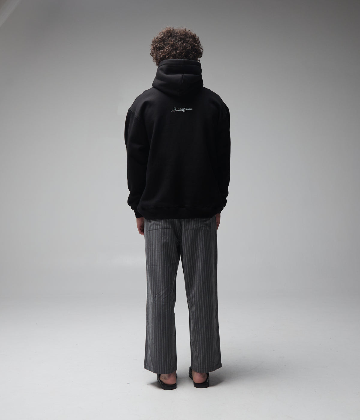 FORMER / ILLUSION OF CONTROL HOOD // BLACK