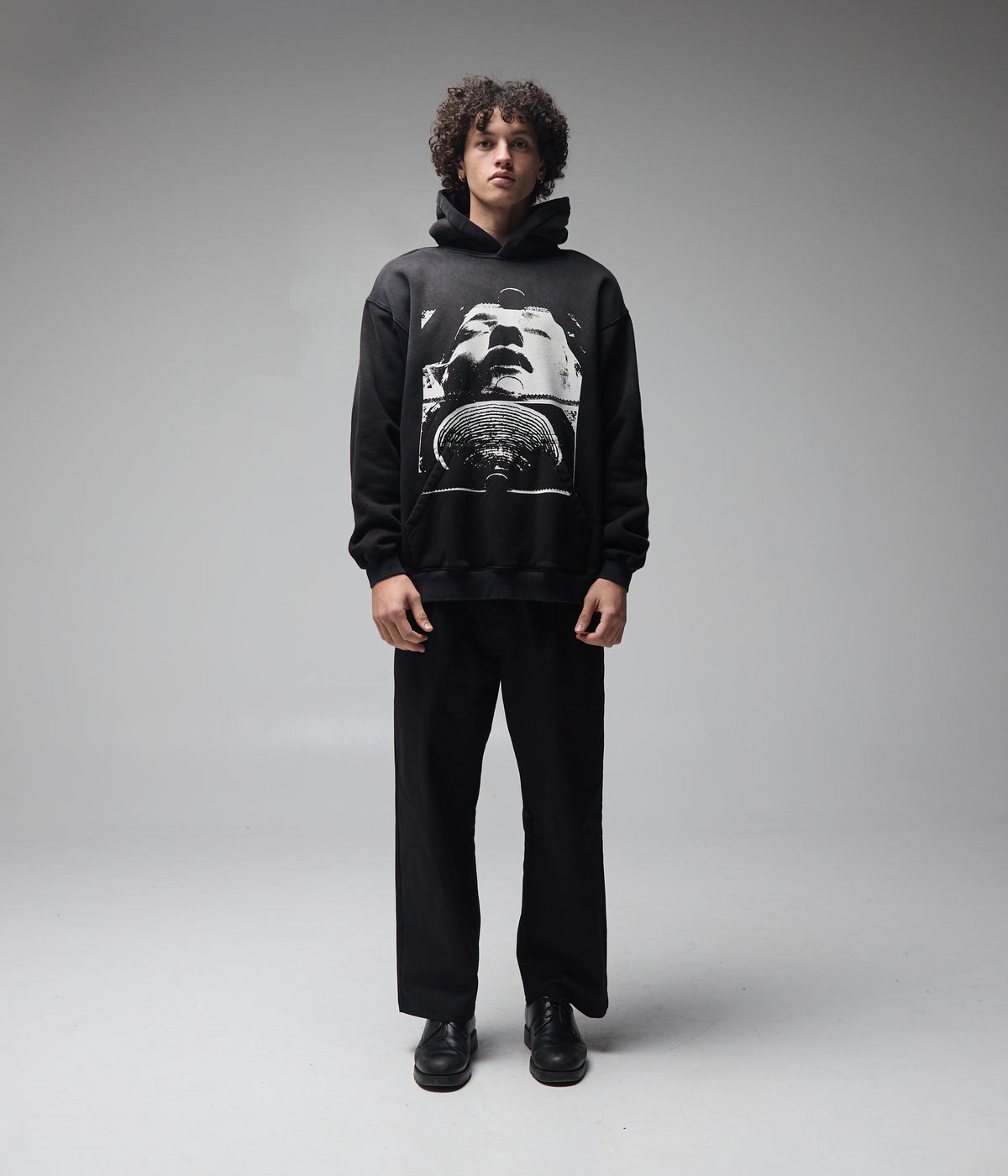 FORMER / LEVITATE HOOD // FADED BLACK
