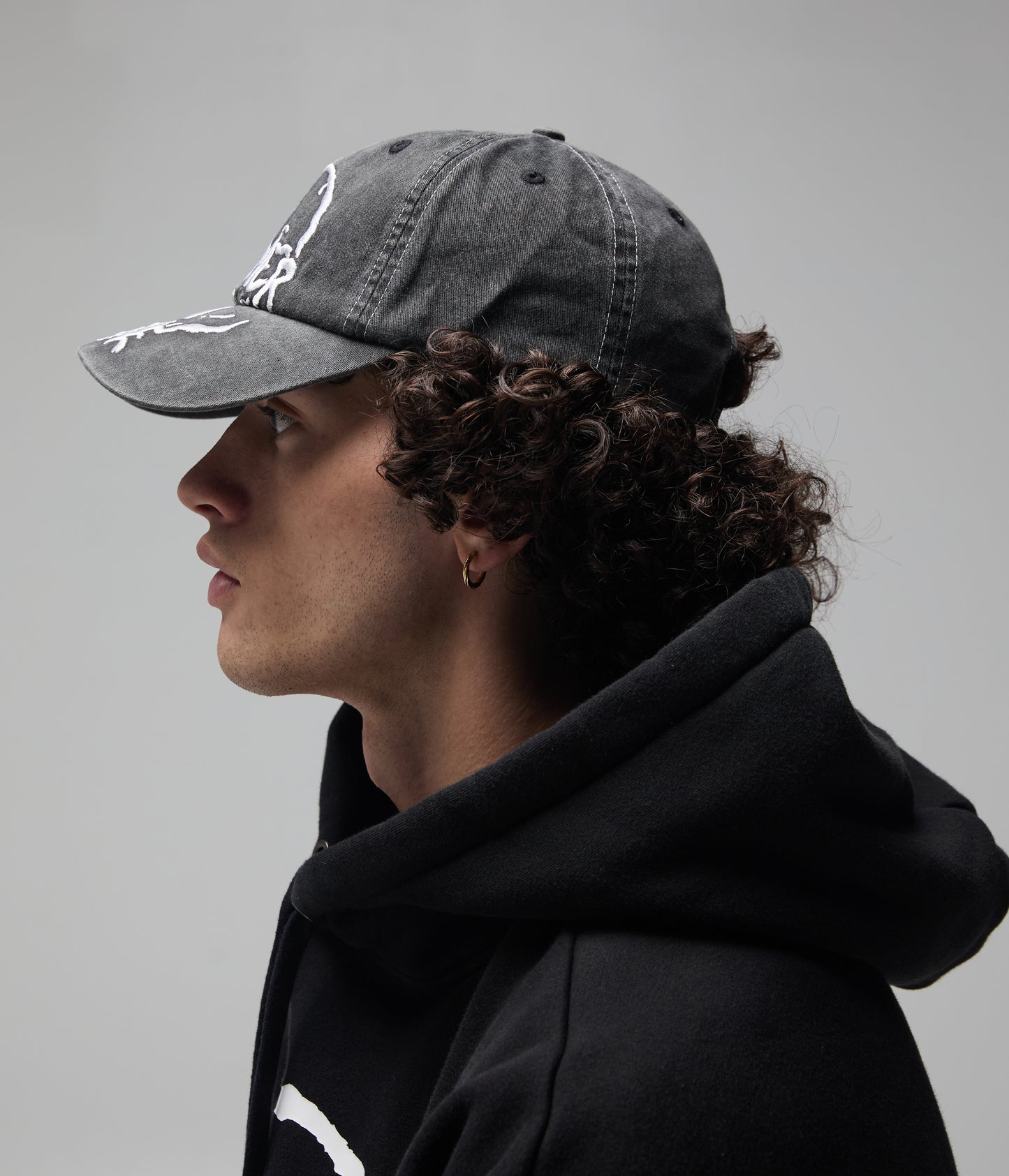 FORMER Skullz Cap in Merch Black - FORMER x RAGE Collection
