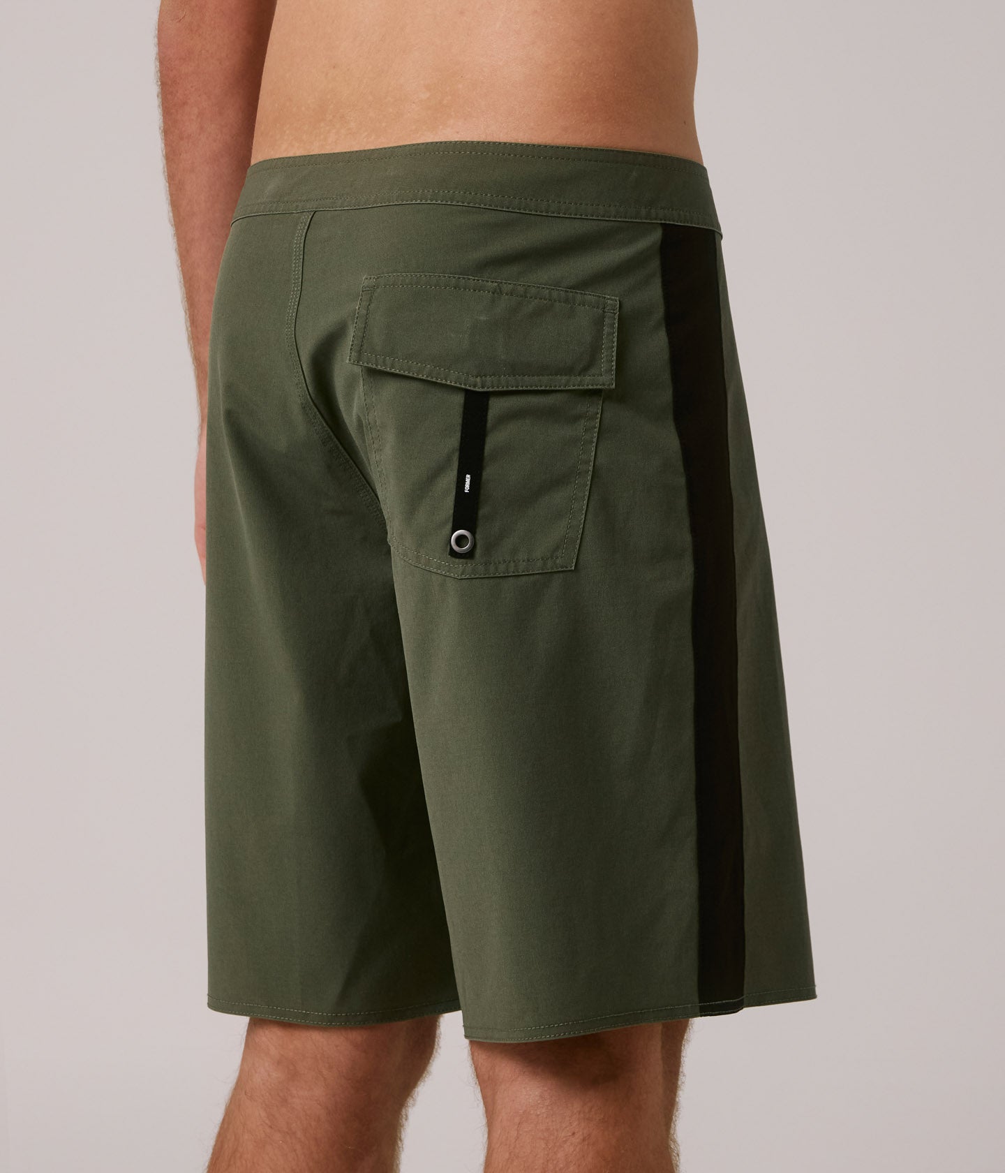 SYSTEM 19' TRUNK // SURPLUS