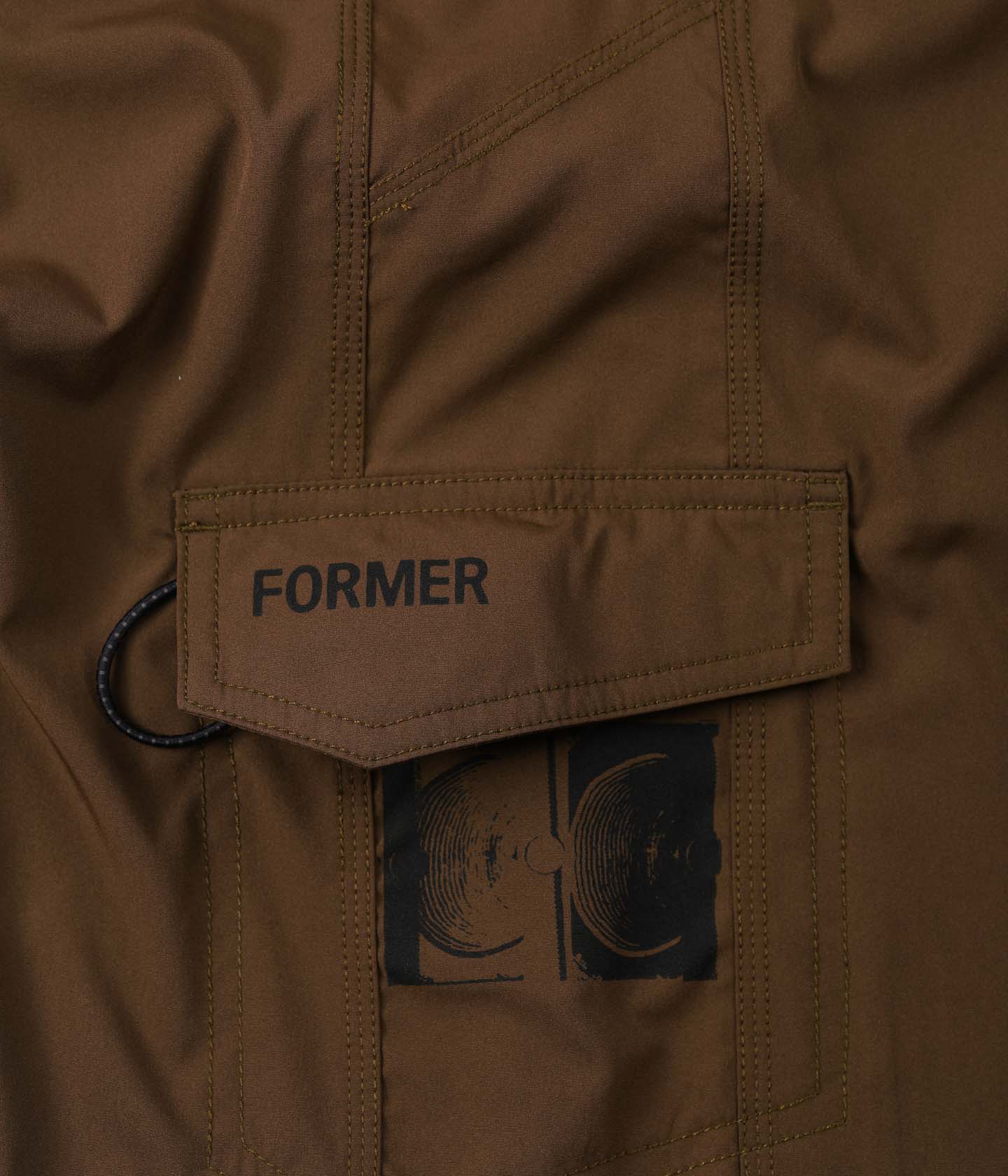 TRACER 20.5" TRUNK // TAUPE