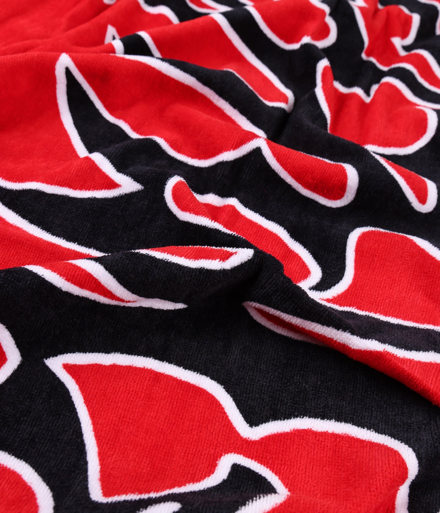 PUNCTURE TOWEL // CHERRY