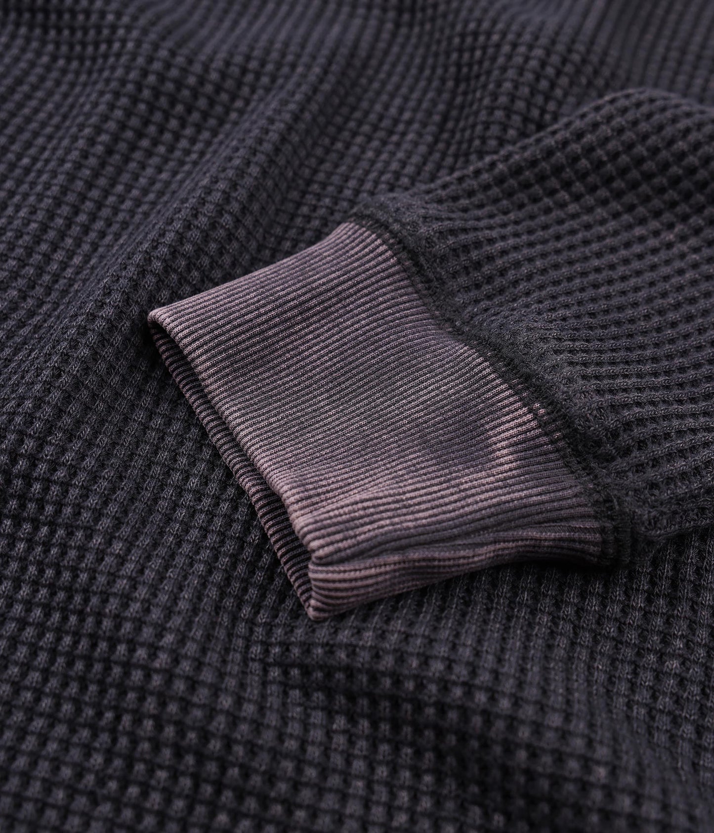 AG WAFFLE // ACID BLACK