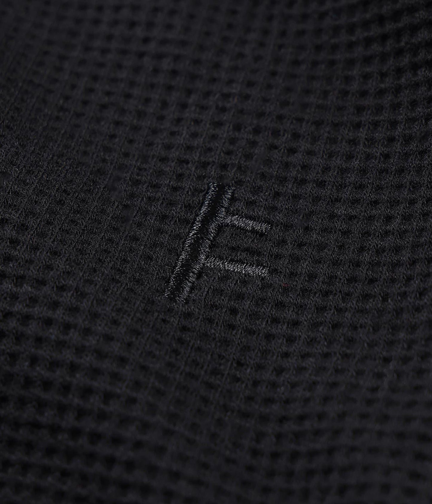 AG RAGLAN WAFFLE // BLACK