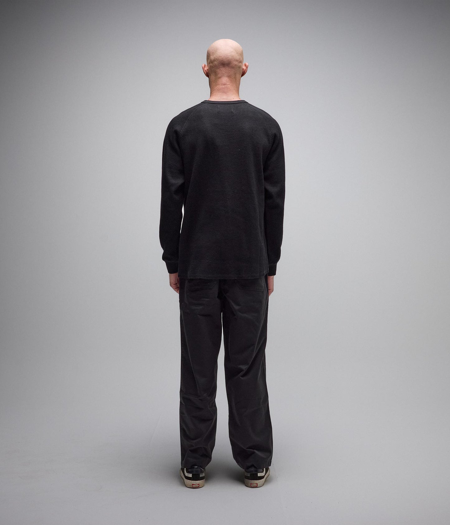 AG RAGLAN WAFFLE // BLACK