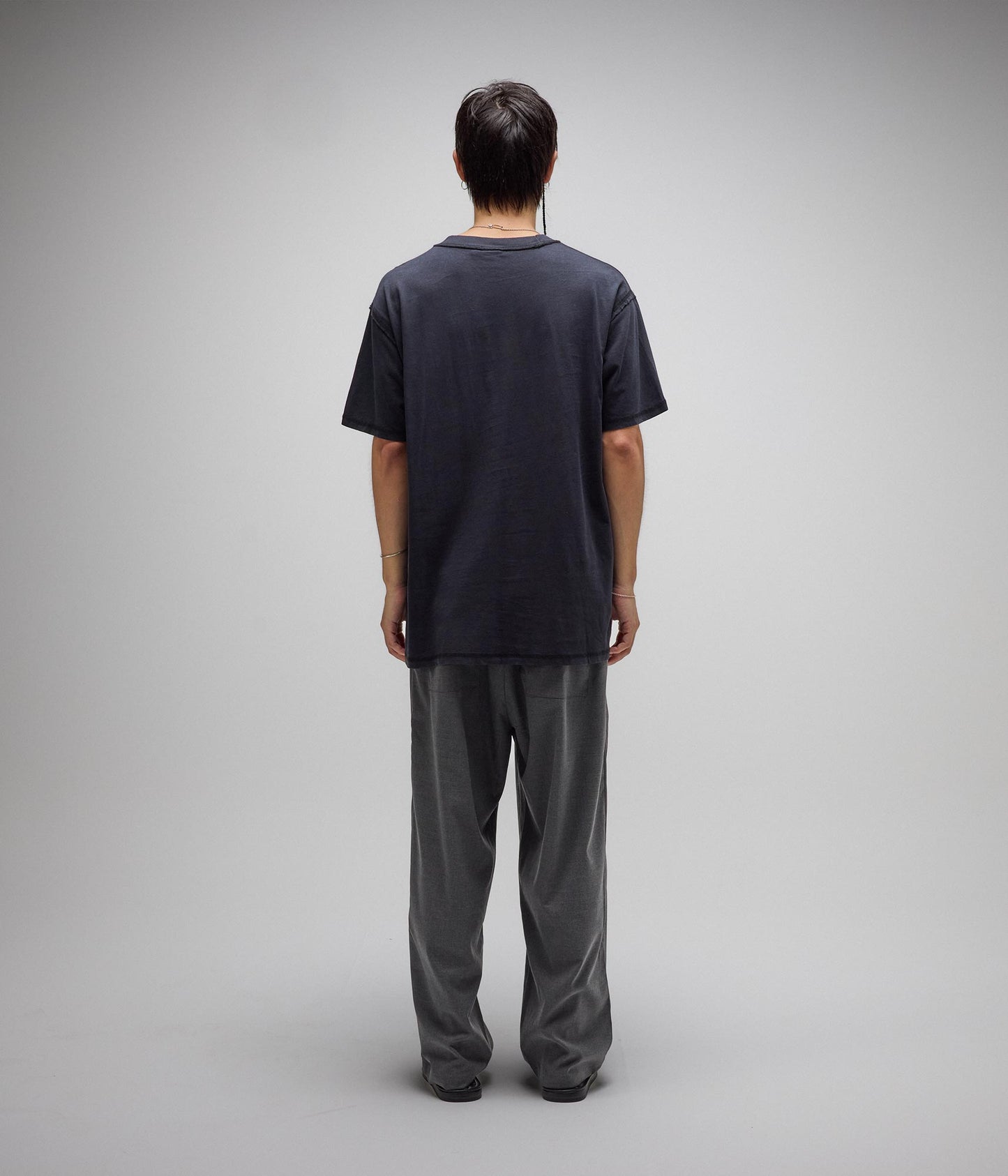 VET T-SHIRT // WASHED BLACK