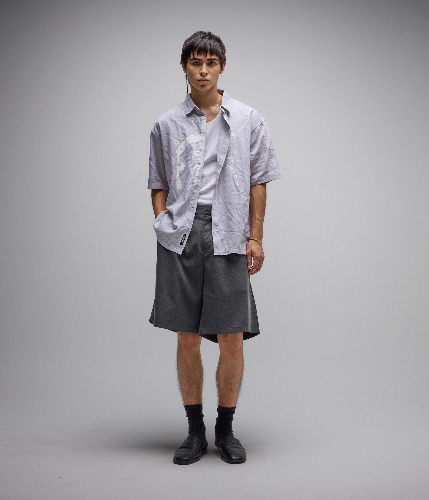 ANDERSON SHORT // GREY
