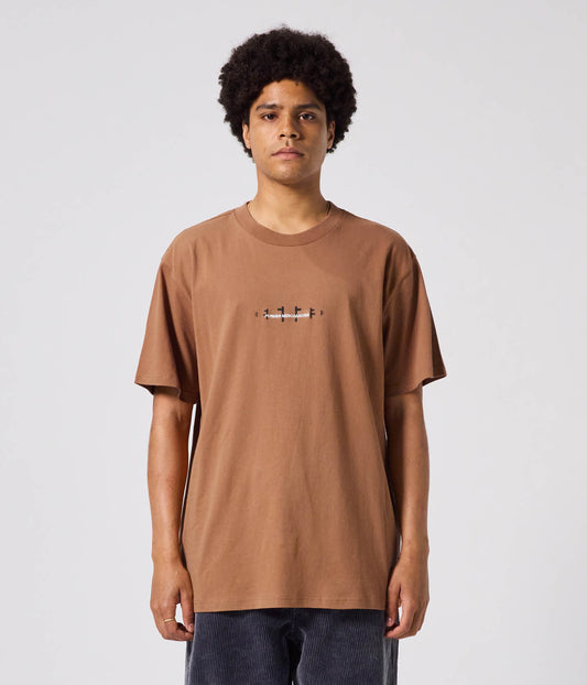 RECURRENT F T-SHIRT // COOPER